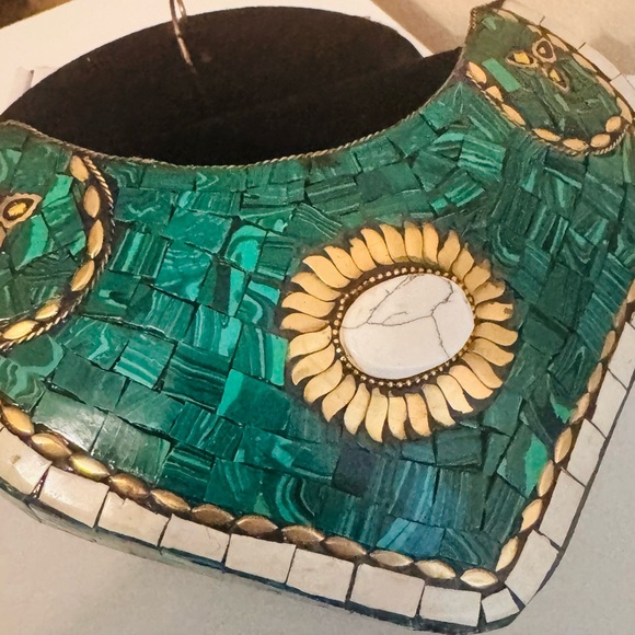 Handmade Green and Gold Embellished Mosaic Geometric Design Clutch, - Picture 8 of 8